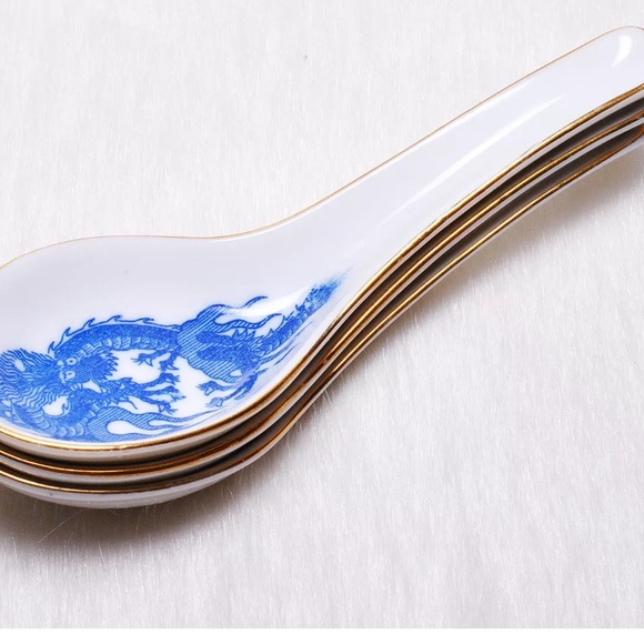 Vintage Collectible 3 Blue & White Chinese Dragon Porcelain Soup Spoons Decor - Picture 3 of 4